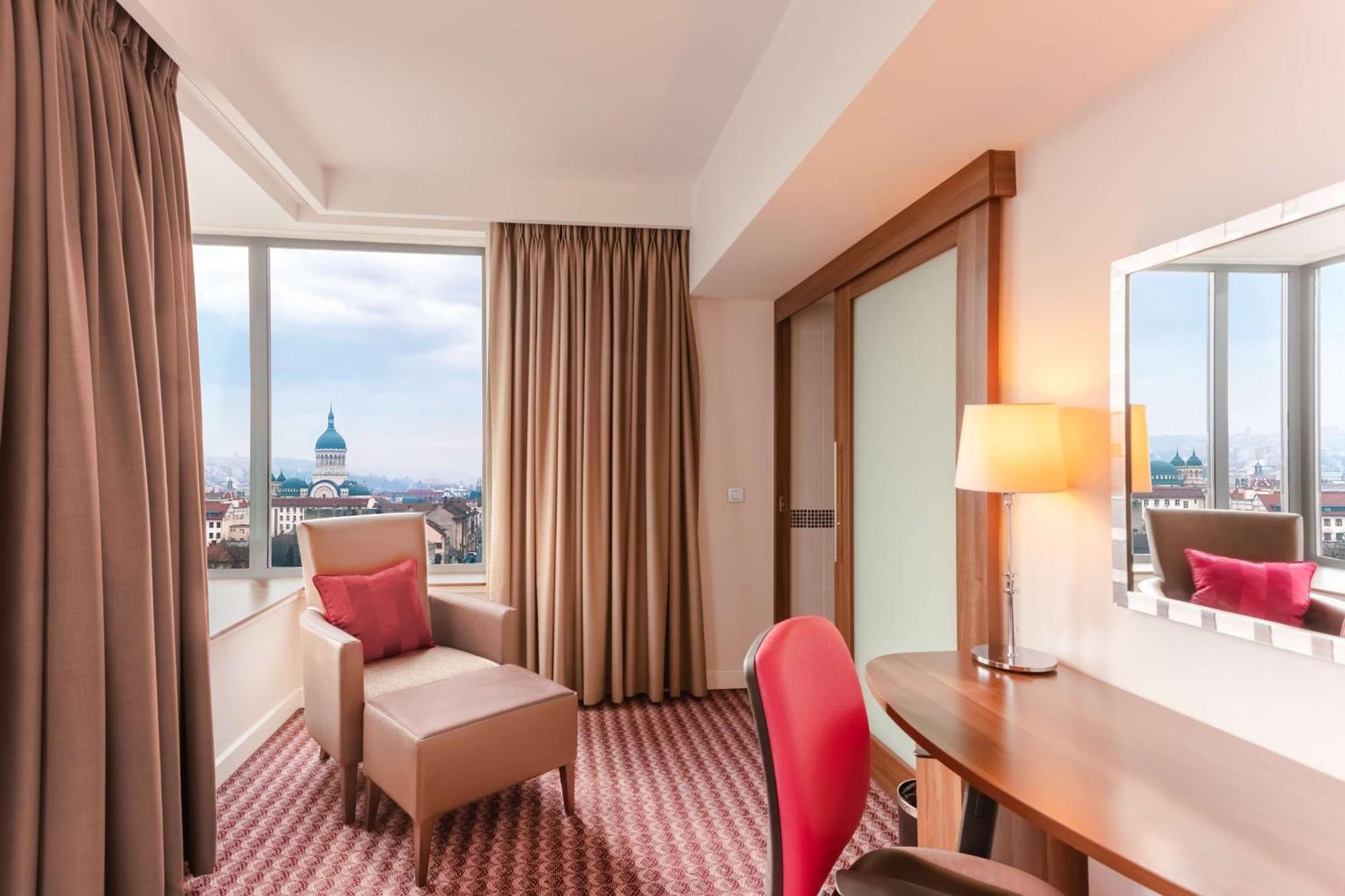 Hampton By Hilton Cluj-Napoca Hotel Exterior foto
